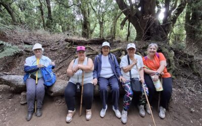 Un paseo por La Llanía para compartir saberes y experiencias con las mujeres rurales de El Hierro